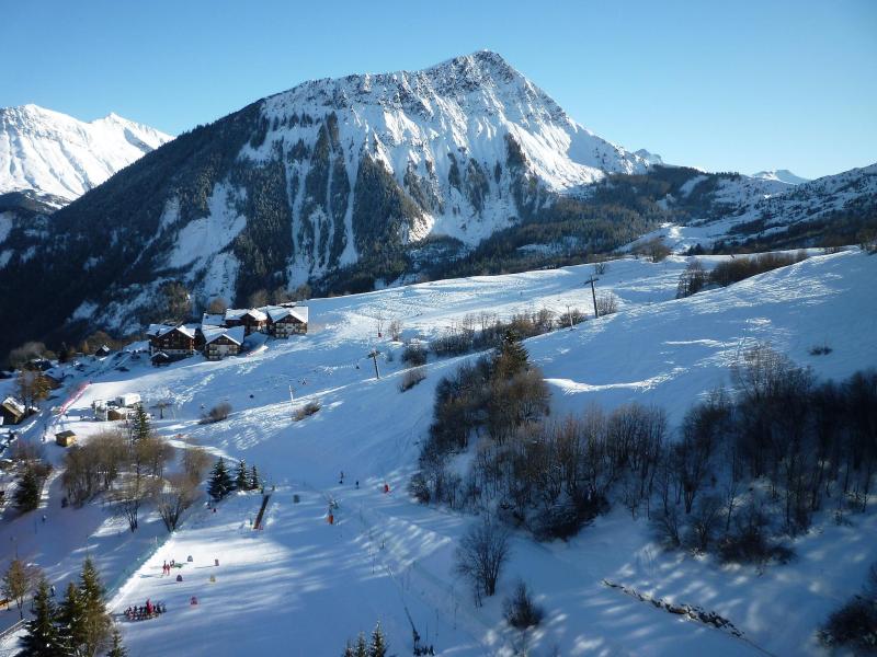 Location au ski Vostok Zodiaque - Le Corbier - Extérieur hiver