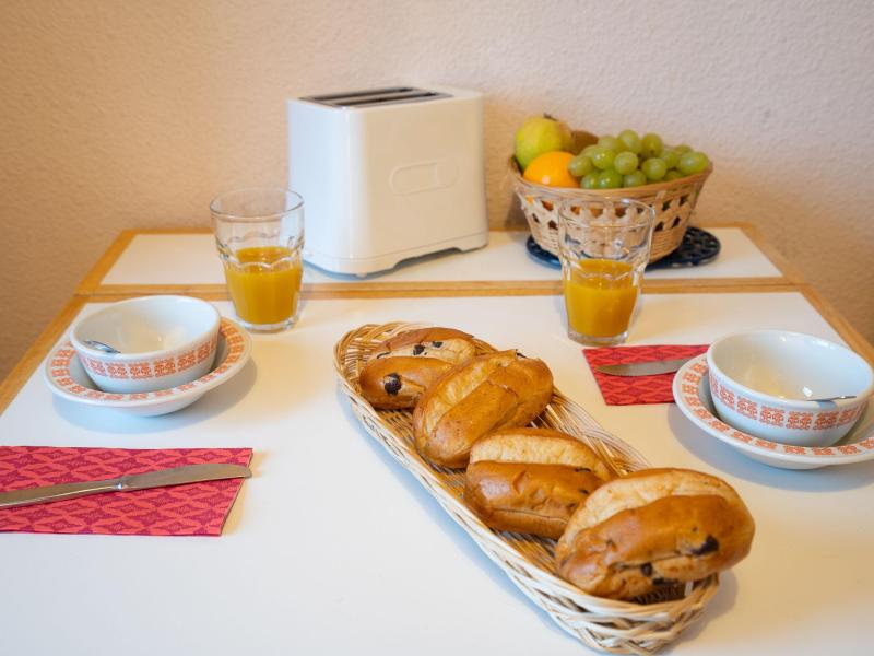 Ski verhuur Appartement 1 kamers 2 personen (73) - Vostok Zodiaque - Le Corbier - Woonkamer