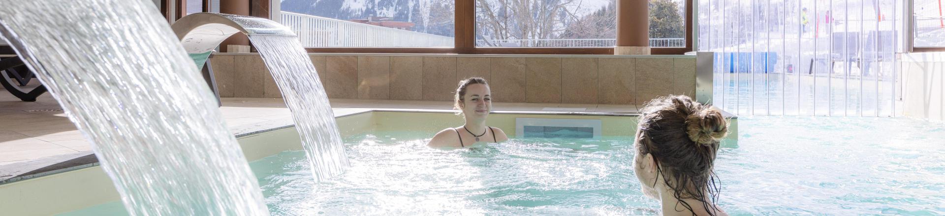 Rent in ski resort Résidence Club MMV l'Etoile des Sybelles - Le Corbier - Swimming pool