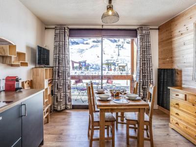 Rent in ski resort 1 room apartment 4 people (2) - Apollo - Le Corbier - Living room