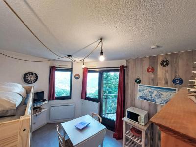 Rent in ski resort 1 room apartment 2 people (5) - Ariane - Le Corbier - Apartment