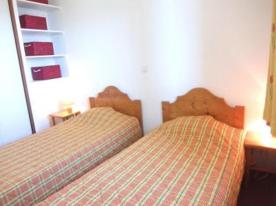 Wynajem na narty Apartament 2 pokojowy 4 osób (9) - Les Pistes - Le Corbier - Pokój