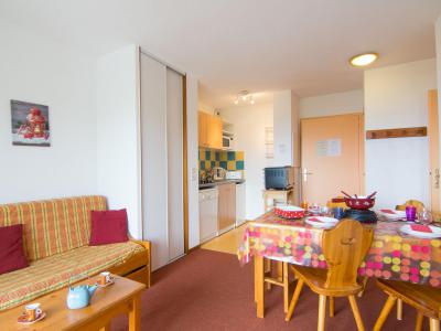 Ski verhuur Appartement 2 kamers 4 personen (9) - Les Pistes - Le Corbier - Woonkamer