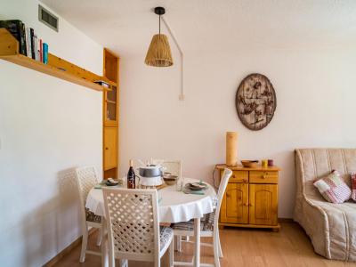 Rent in ski resort 1 room apartment 4 people (32) - Lunik Orion - Le Corbier - Living room