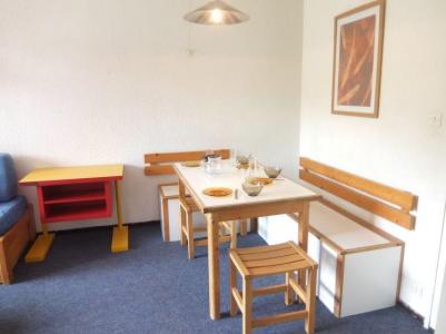 Skiverleih 1-Zimmer-Appartment für 4 Personen (12) - Lunik Orion - Le Corbier - Wohnzimmer