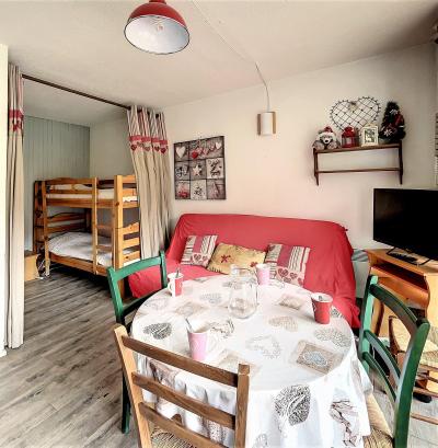 Ski verhuur Studio 4 personen (0803) - Résidence Baikonour - Le Corbier - Woonkamer