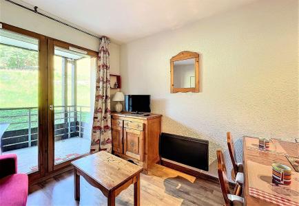 Rent in ski resort 2 room apartment 2-4 people (A23) - Résidence les Pistes - Le Corbier - Living room