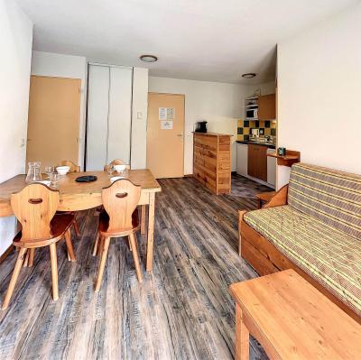 Rent in ski resort 3 room apartment 6 people (A31) - Résidence les Pistes - Le Corbier - Living room