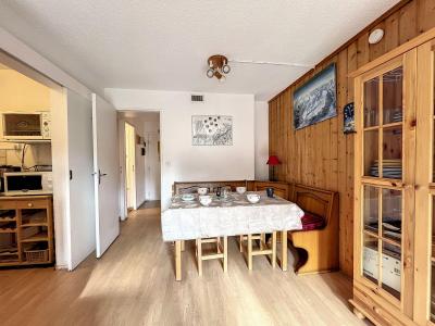 Ski verhuur Studio cabine 5 personen (0407) - Résidence Orion Lunik - Le Corbier - Woonkamer