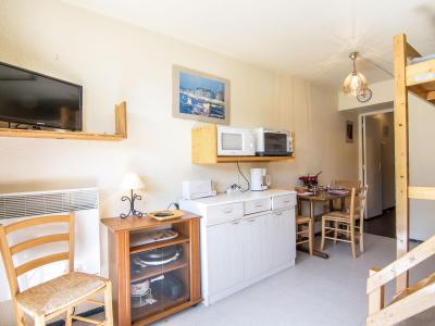 Rent in ski resort 1 room apartment 4 people (10) - Soyouz Vanguard - Le Corbier - Living room