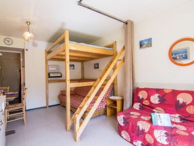 Rent in ski resort 1 room apartment 4 people (10) - Soyouz Vanguard - Le Corbier - Living room