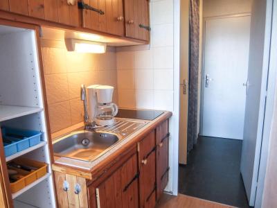 Rent in ski resort 1 room apartment 4 people (78) - Soyouz Vanguard - Le Corbier - Kitchenette