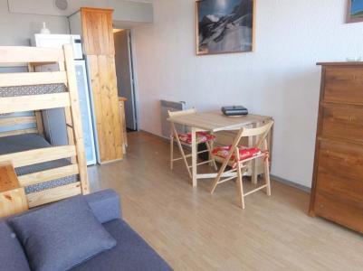 Rent in ski resort 1 room apartment 4 people (78) - Soyouz Vanguard - Le Corbier - Living room