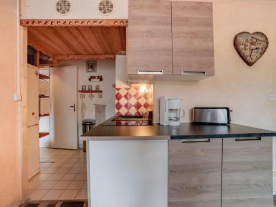 Rent in ski resort 3 room apartment 6 people (84) - Soyouz Vanguard - Le Corbier - Kitchenette