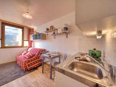 Rent in ski resort 1 room apartment 2 people (80) - Vostok Zodiaque - Le Corbier - Apartment