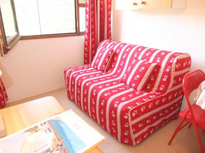 Rent in ski resort 1 room apartment 2 people (80) - Vostok Zodiaque - Le Corbier - Living room