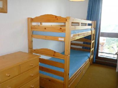 Rent in ski resort 3 room apartment 6 people (56) - Vostok Zodiaque - Le Corbier - Bunk beds