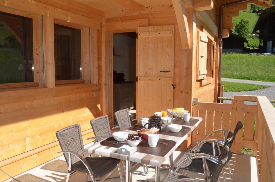 Ski verhuur Chalet triplex 5 kamers 10 personen - Chalet Antoline - Le Grand Bornand - Balkon