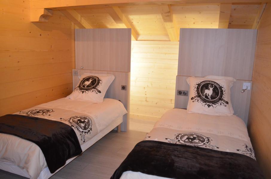 Ski verhuur Chalet triplex 5 kamers 10 personen - Chalet Antoline - Le Grand Bornand - Kamer