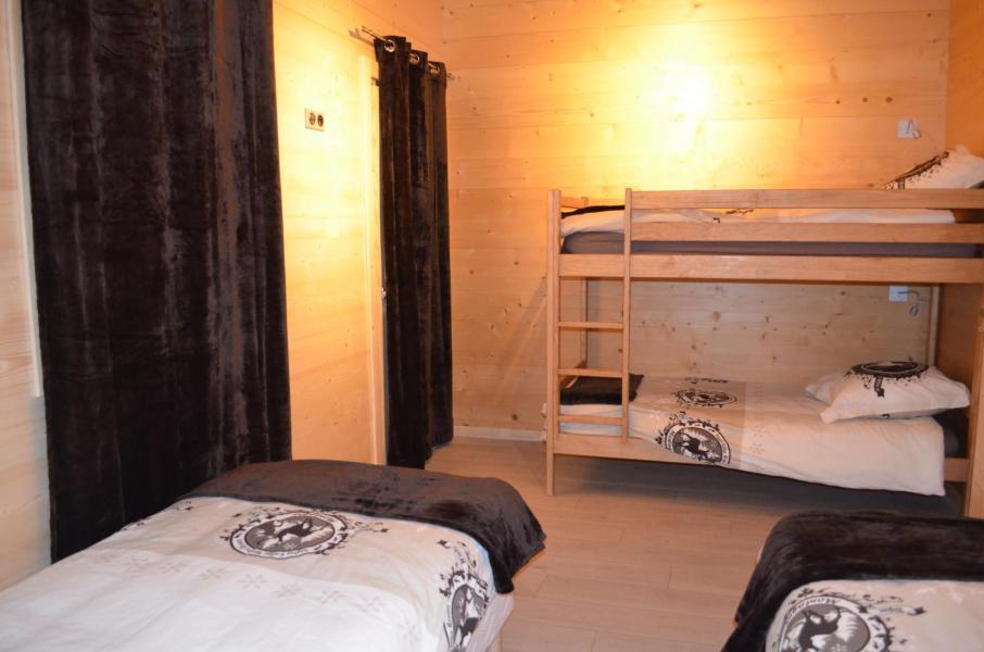 Ski verhuur Chalet triplex 5 kamers 10 personen - Chalet Antoline - Le Grand Bornand - Kamer