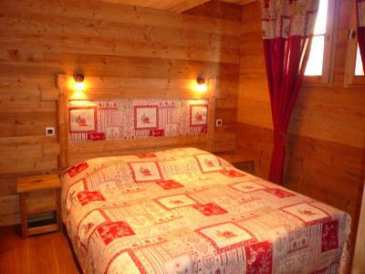 Rent in ski resort 4 room apartment 6 people (2) - Chalet Bon Vieux Temps - Le Grand Bornand - Bedroom