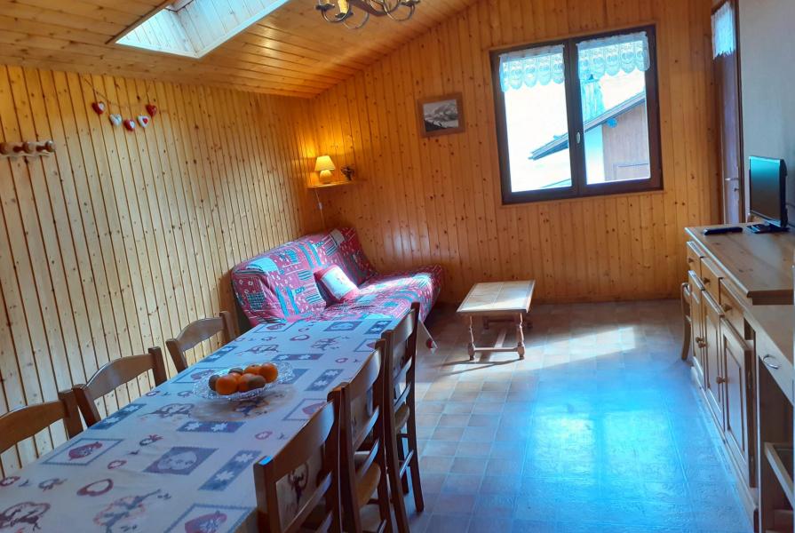Rent in ski resort 3 room apartment 6 people (2) - Chalet Charvin - Le Grand Bornand