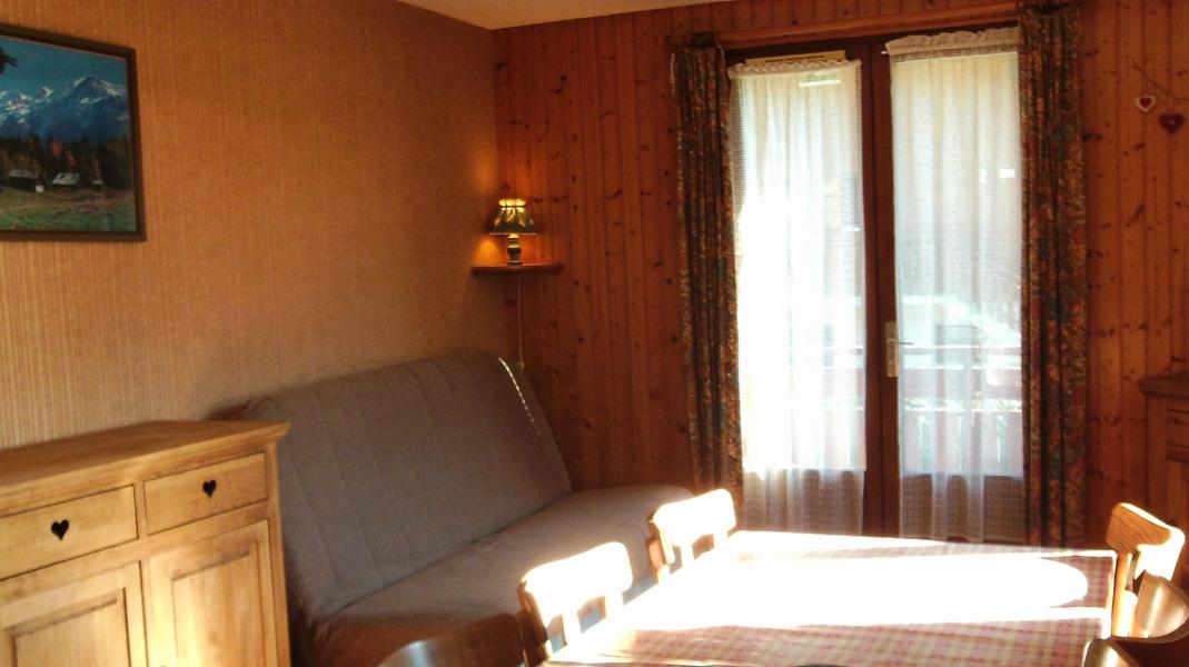 Ski verhuur Appartement 3 kamers 6 personen (4) - Chalet Charvin - Le Grand Bornand - Woonkamer