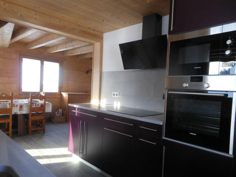 Rent in ski resort 6 room duplex chalet 10 people - Chalet Clefs des Pistes - Le Grand Bornand - Kitchen