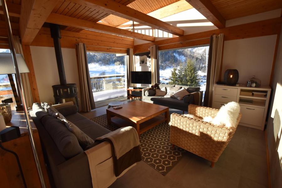 Rent in ski resort 6 room triplex chalet 11 people - Chalet d'Anne - Le Grand Bornand - Living room