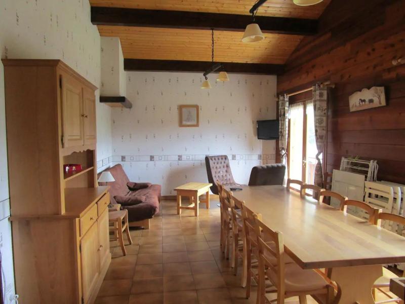 Rent in ski resort 4 room mezzanine apartment 12 people (8) - Chalet Fleur des Alpes - Le Grand Bornand - Living room