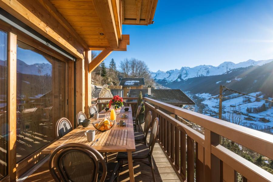 Rent in ski resort 6 room triplex chalet 12 people - Chalet Hartza - Le Grand Bornand - Balcony