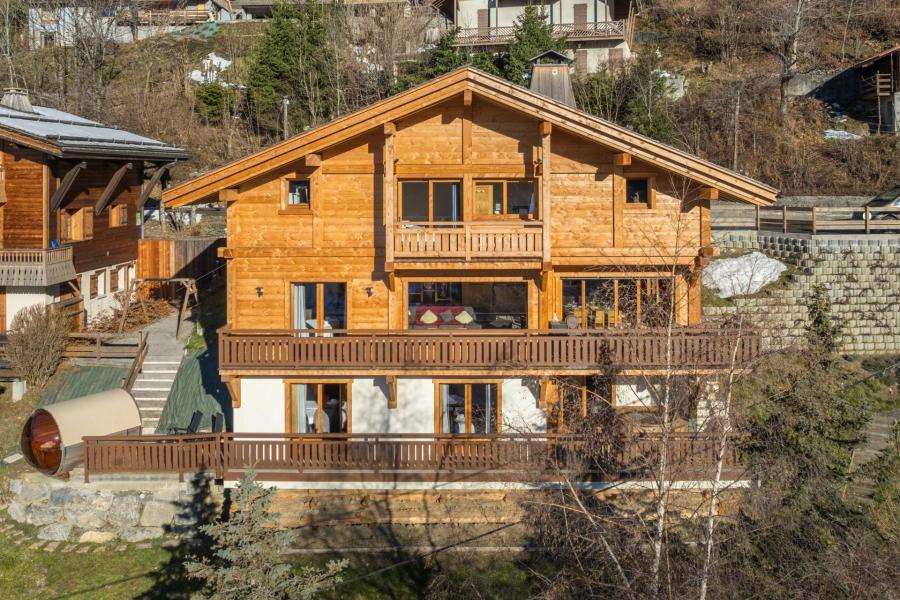 Rent in ski resort 6 room triplex chalet 12 people - Chalet Hartza - Le Grand Bornand - Inside