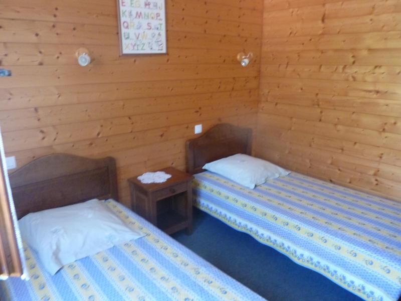 Skiverleih 3-Zimmer-Appartment für 4 Personen (304) - Chalet le Camy - Le Grand Bornand - Schlafzimmer