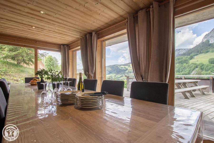 Ski verhuur Chalet duplex 7 kamers 14 personen - Chalet le Marjency - Le Grand Bornand - Woonkamer