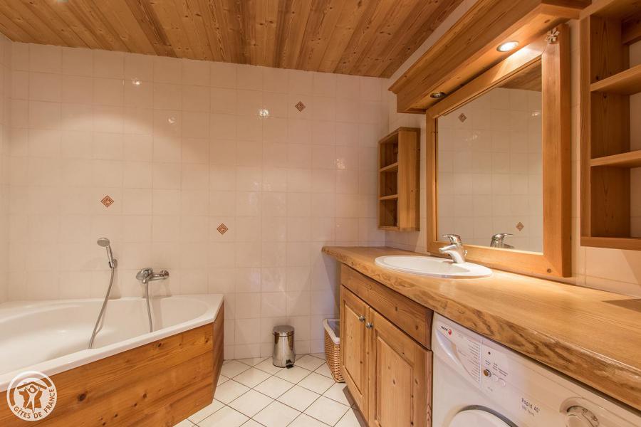 Skiverleih Duplex Wohnung 7 Zimmer 14 Personnen - Chalet le Marjency - Le Grand Bornand - Badezimmer