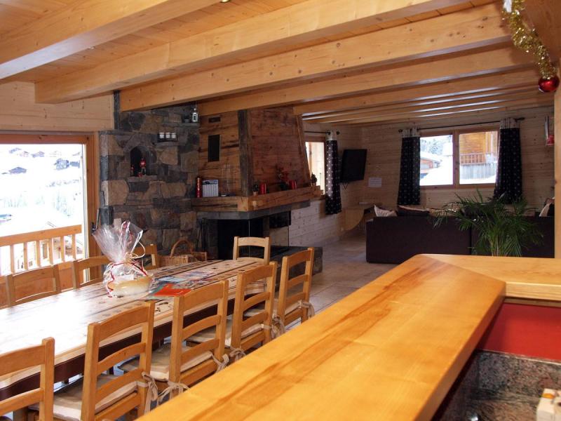 Rent in ski resort 6 room chalet 12 people - Chalet Perle des Neiges - Le Grand Bornand - Living room