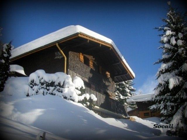 Vacances en montagne Appartement duplex 3 pièces 6 personnes - Chalet Socali - Le Grand Bornand - Extérieur hiver