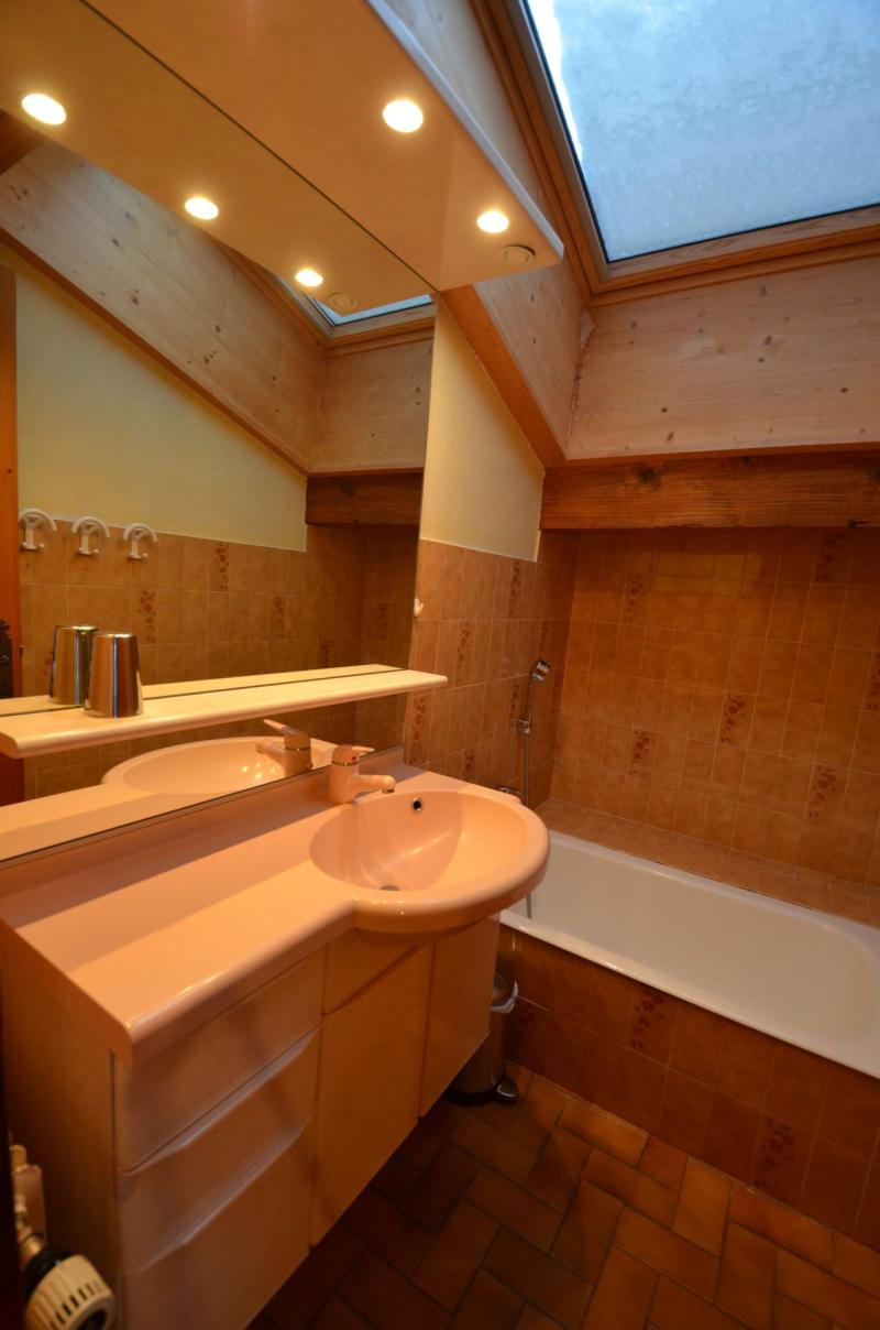 Alquiler al esquí Apartamento 2 piezas para 4 personas - L'Eperviere - Le Grand Bornand - Cuarto de baño