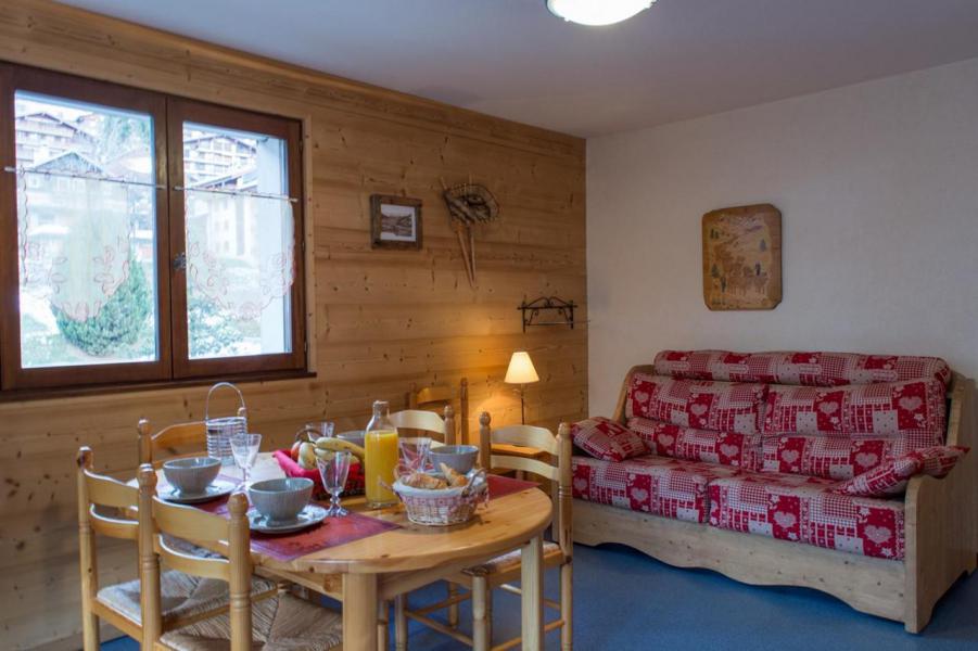 Skiverleih 3-Zimmer-Holzhütte für 6 Personen (2L) - La Résidence Bellachat - Le Grand Bornand - Wohnzimmer