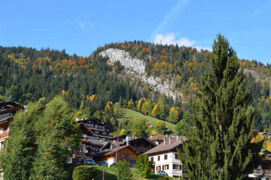 Location au ski Studio coin montagne 4 personnes (1B) - La Résidence Bellachat - Le Grand Bornand - Balcon