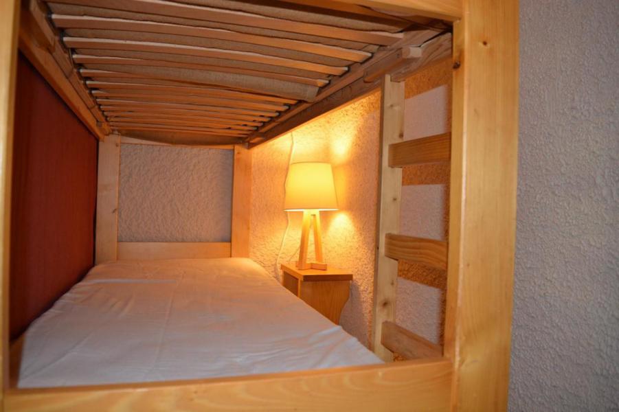 Rent in ski resort Studio sleeping corner 4 people (1B) - La Résidence Bellachat - Le Grand Bornand - Bunk beds