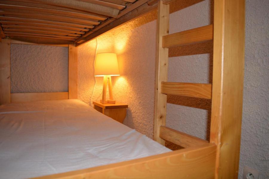 Rent in ski resort Studio sleeping corner 4 people (1B) - La Résidence Bellachat - Le Grand Bornand - Bunk beds