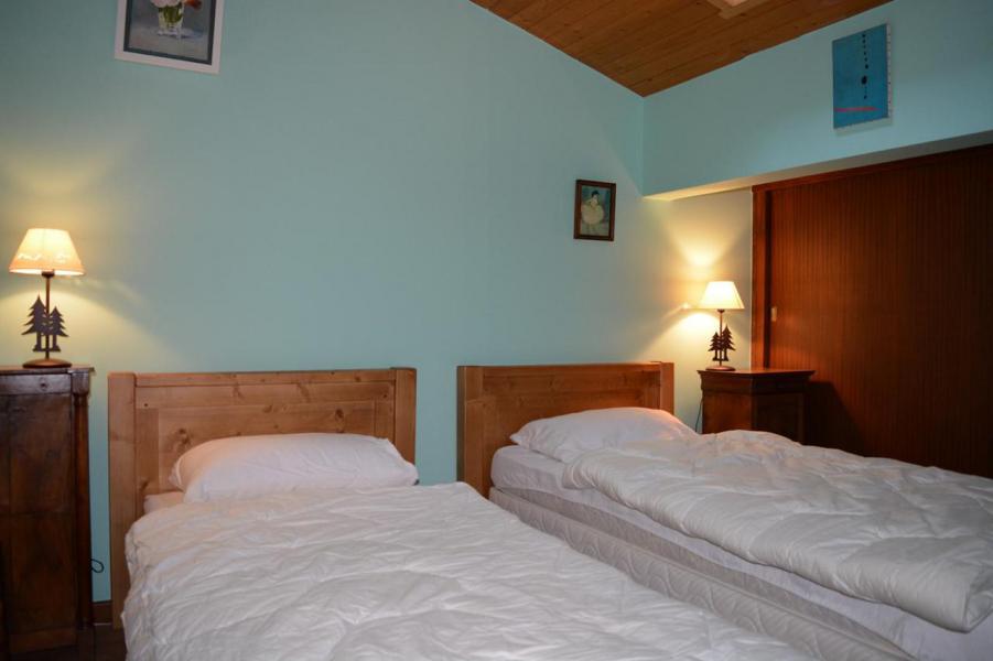 Location au ski Appartement 5 pièces 8 personnes (1G) - La Résidence le Merisier - Le Grand Bornand - Chambre