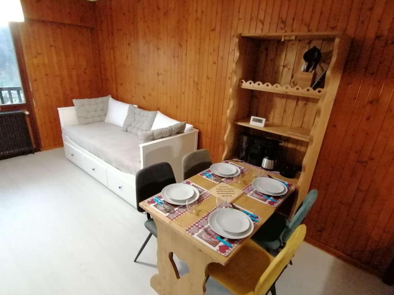 Rent in ski resort Studio 4 people (160-21) - Résidence Bel Alp 1 - Le Grand Bornand - Apartment