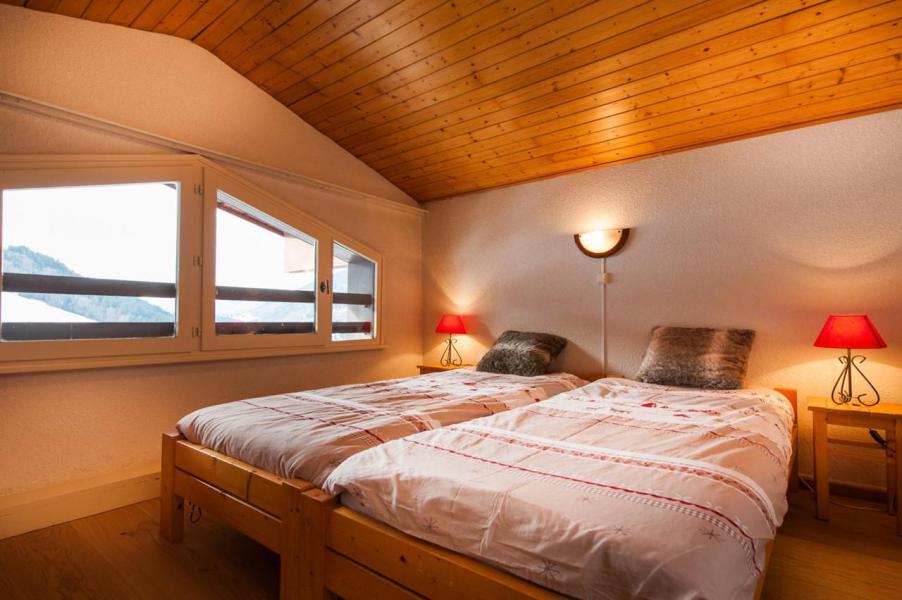 Rent in ski resort 3 room apartment 6 people (2-3U) - Résidence Belvédère - Le Grand Bornand - Bedroom