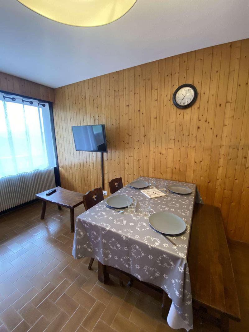 Skiverleih Studio Schlafnische 4 Personen (2-1H) - Résidence Belvédère - Le Grand Bornand - Wohnzimmer