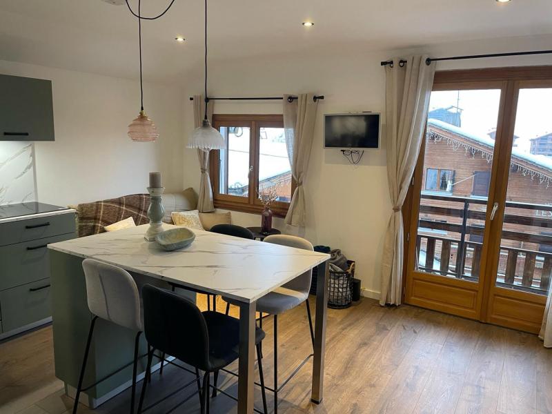 Rent in ski resort 2 room apartment 3 people - Résidence Chardons Bleus - Le Grand Bornand - Living room