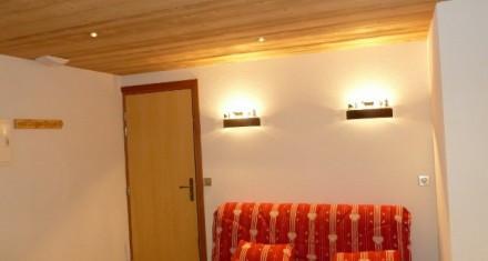 Ski verhuur Appartement 2 kamers 5 personen (23) - Résidence Escale - Le Grand Bornand - Woonkamer