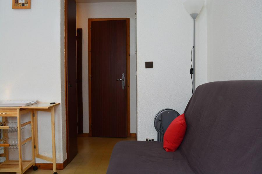 Rent in ski resort 2 room apartment sleeping corner 6 people (017) - Résidence Isatis - Le Grand Bornand - Apartment