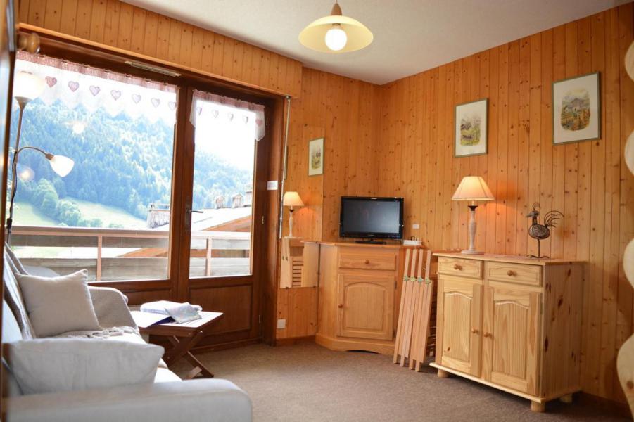 Ski verhuur Studio bergnis 4 personen (002) - Résidence l'Eparvi - Le Grand Bornand - Woonkamer